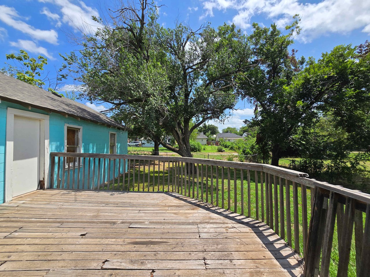 1629 N Louisa