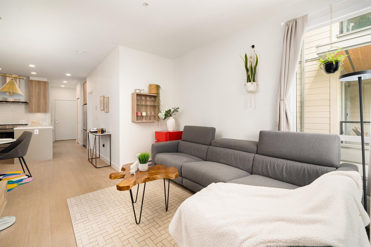 409-7588 16th St