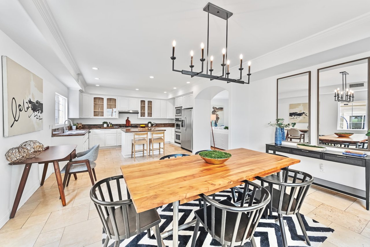 1042 7th Street
