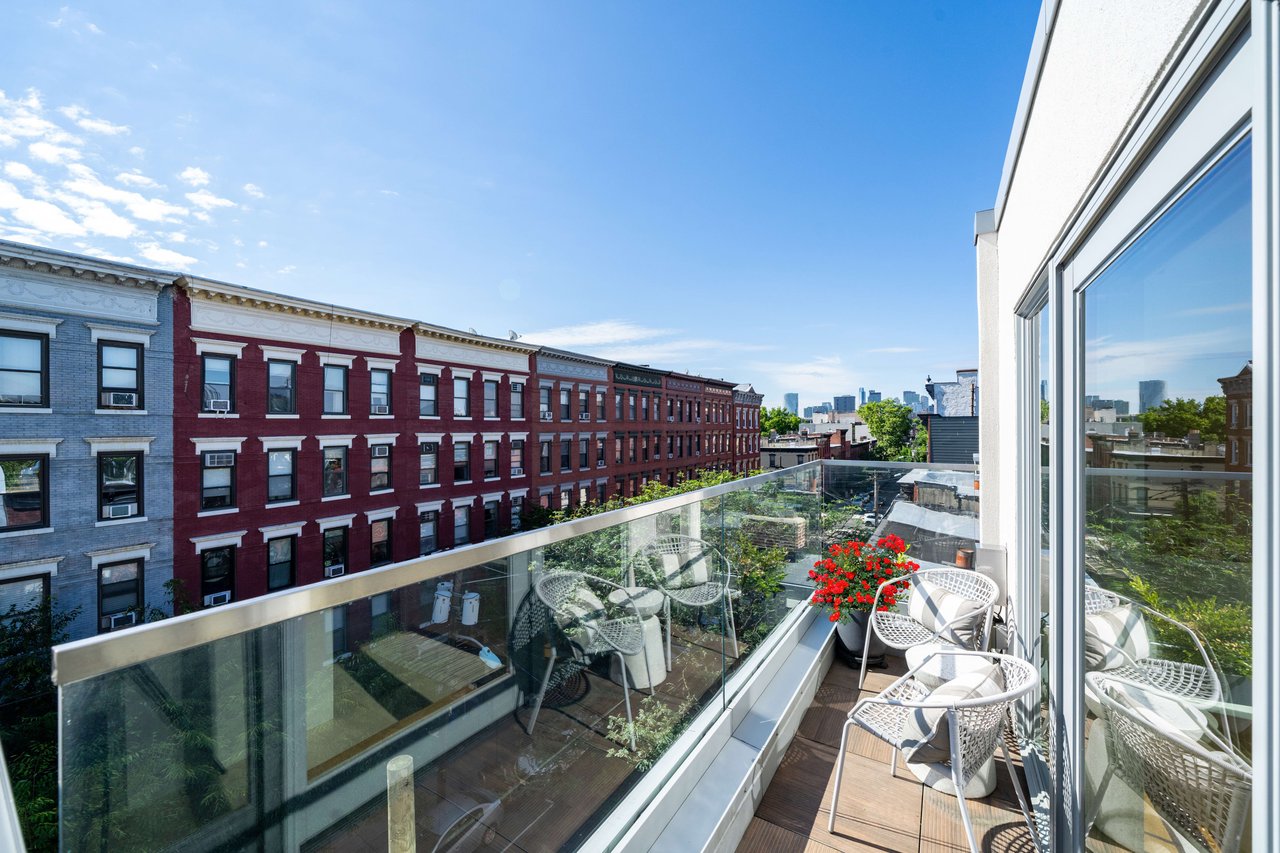 828 Park Ave #PH