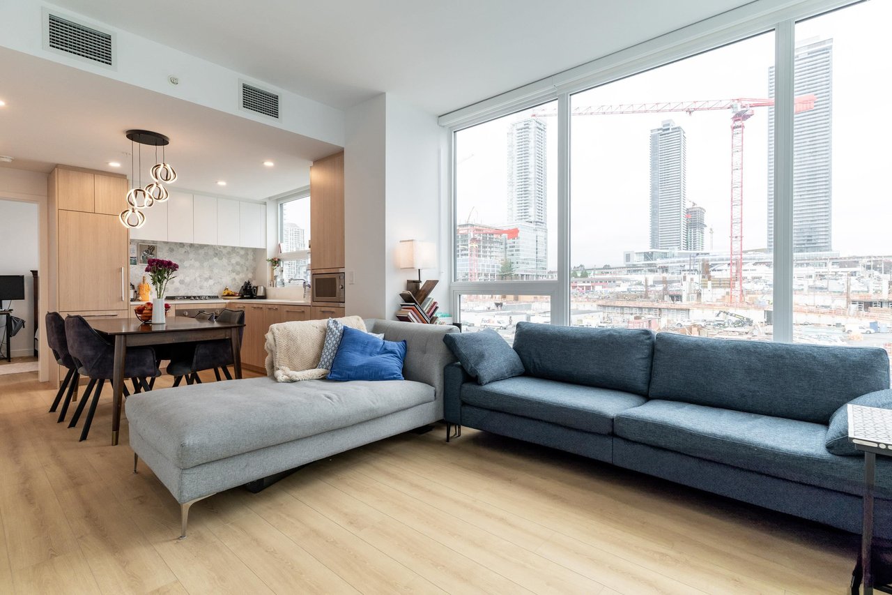 408-2425 Alpha Ave