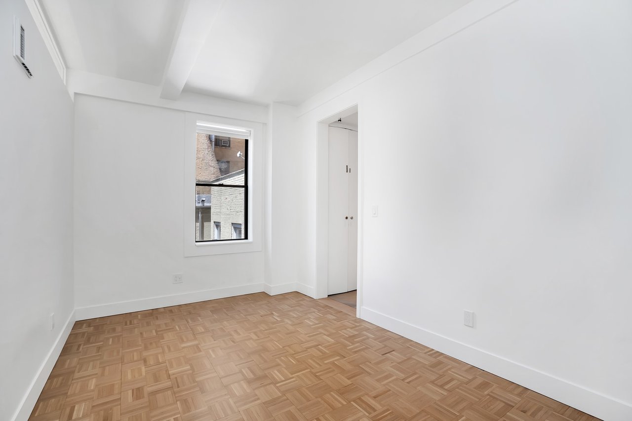 20 West 72nd Street, 605B/606