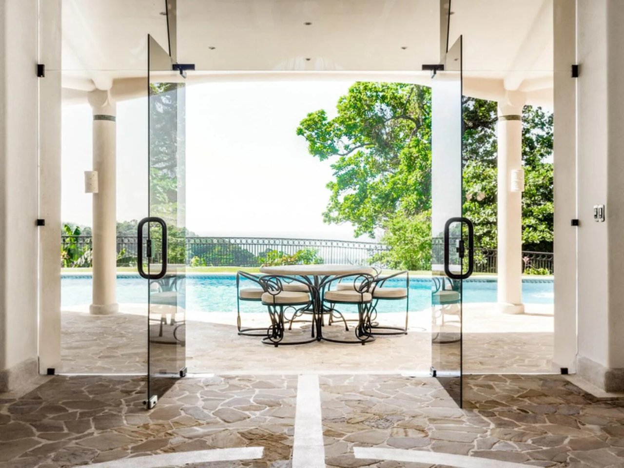 Infinity Pool Luxury Mansion, Jaco, Puntarenas