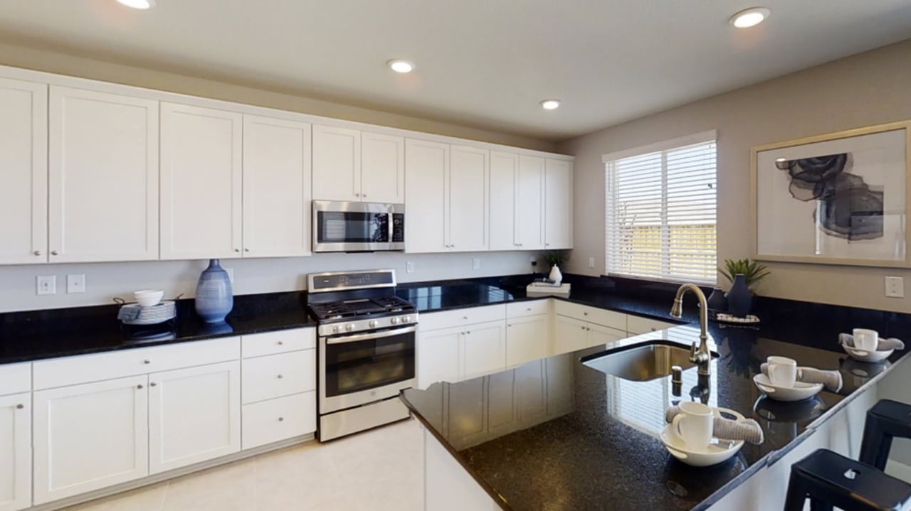 2112 Maradona Dr
