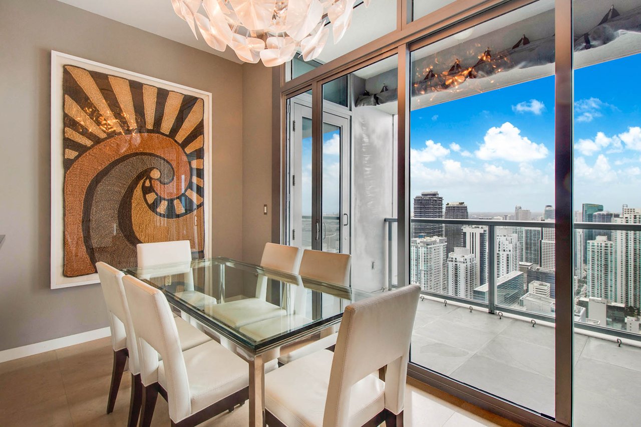 1425 Brickell Avenue Unit: 58E