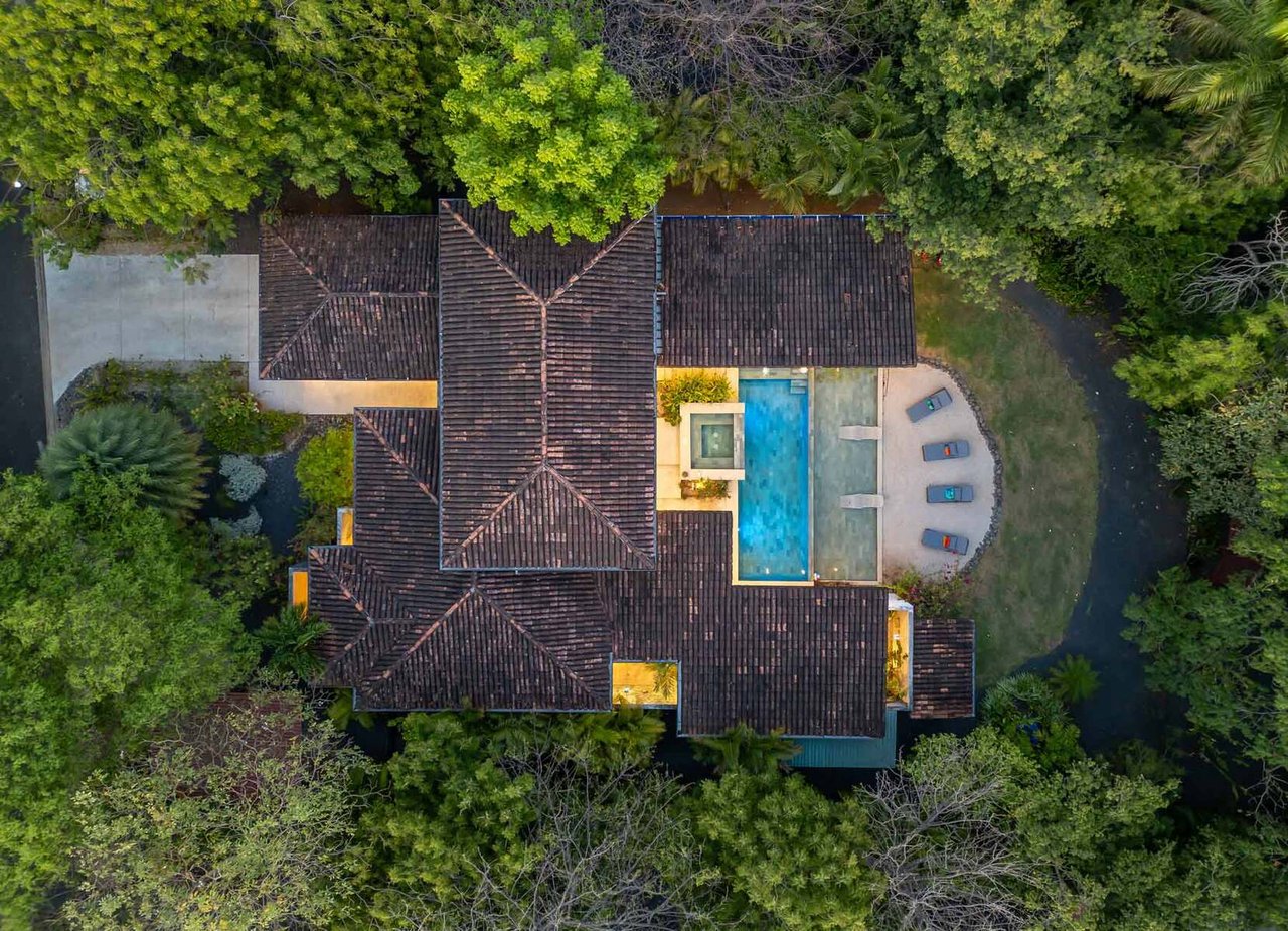 Modern Beachwalk Villa, Hacienda Pinilla, Guanacaste