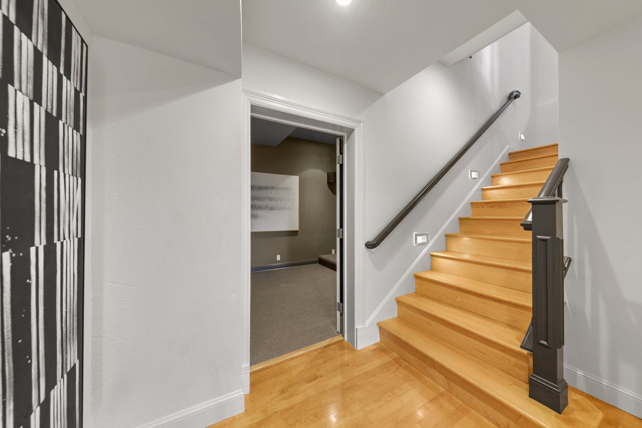 Tiburon Retreat at 7 Mariposa Court