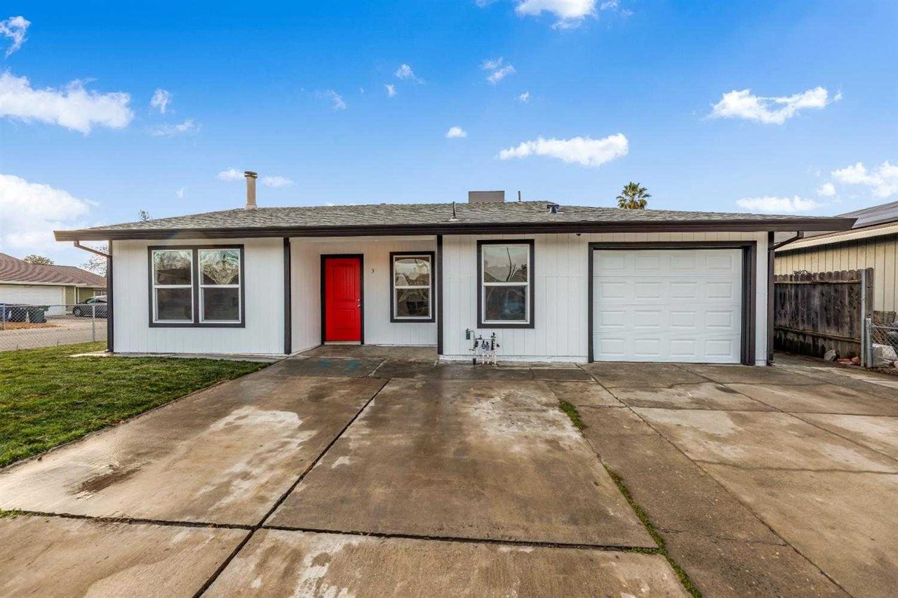 3 Brenham Court
