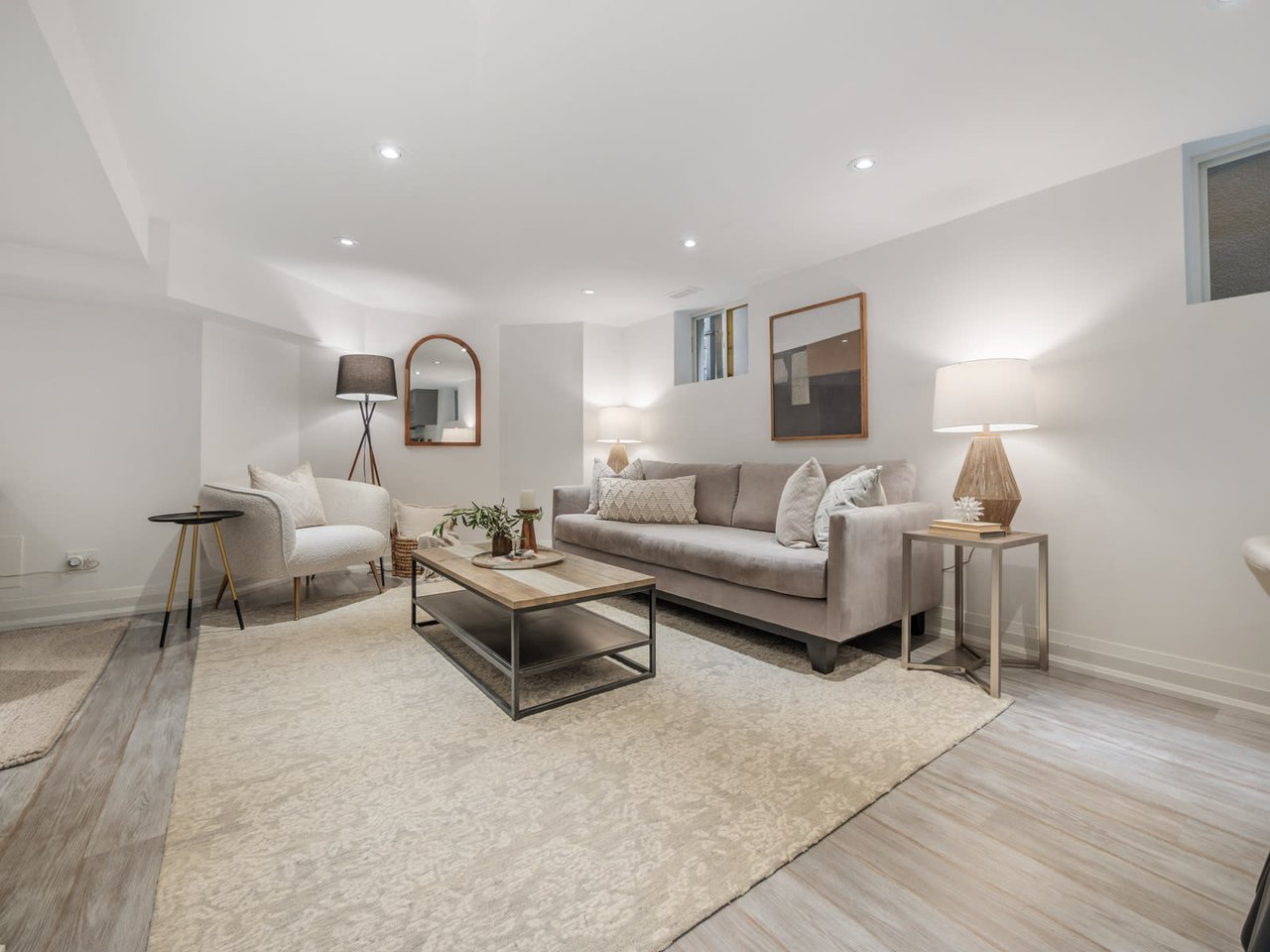 24 Elmview Dr