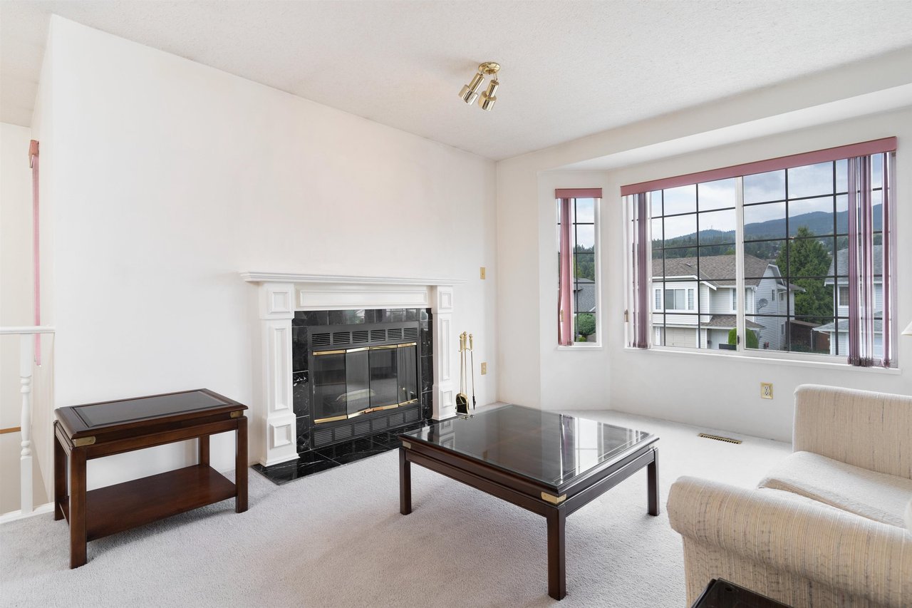 2556 Raven Ct