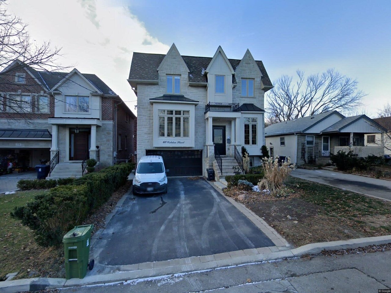60 Cobden St