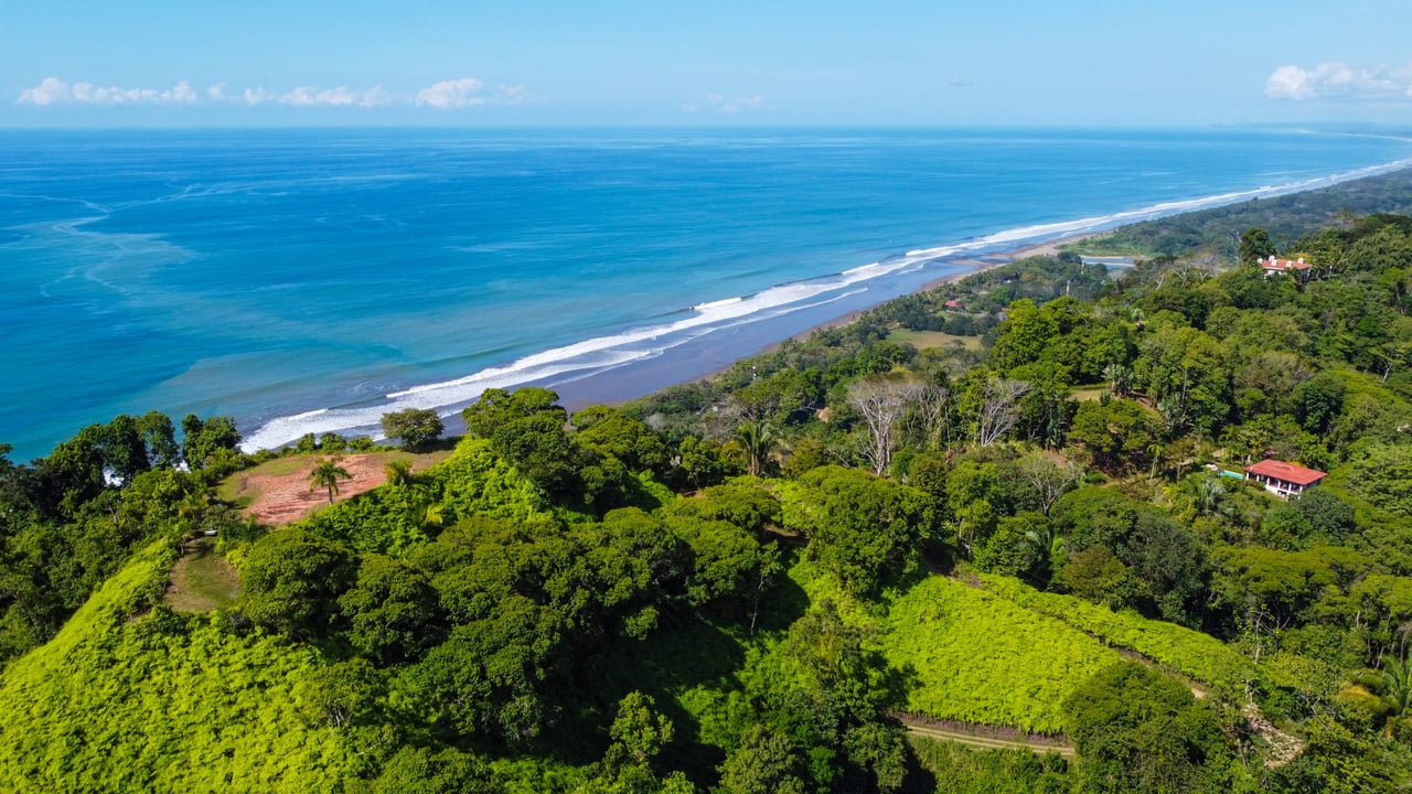 MANGO MANOR RIDGE PREMIER OCEAN VIEW PROPERTY IN DOMINICAL