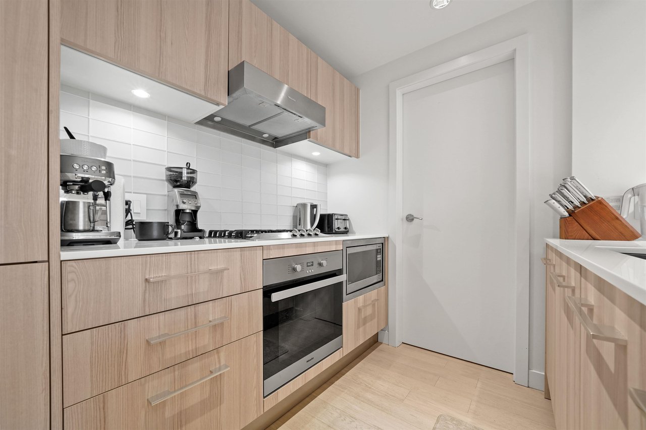 PH1-2221 E 30th Avenue, Vancouver