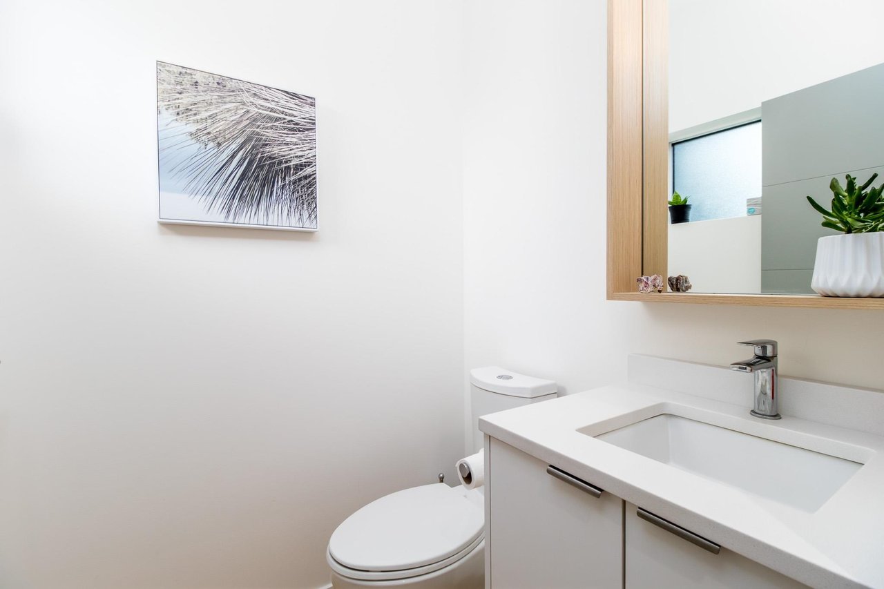8-38447 Buckley Avenue, Squamish