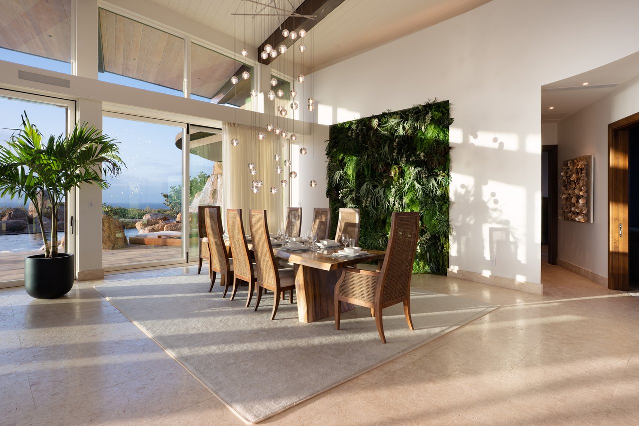 Halo Villa