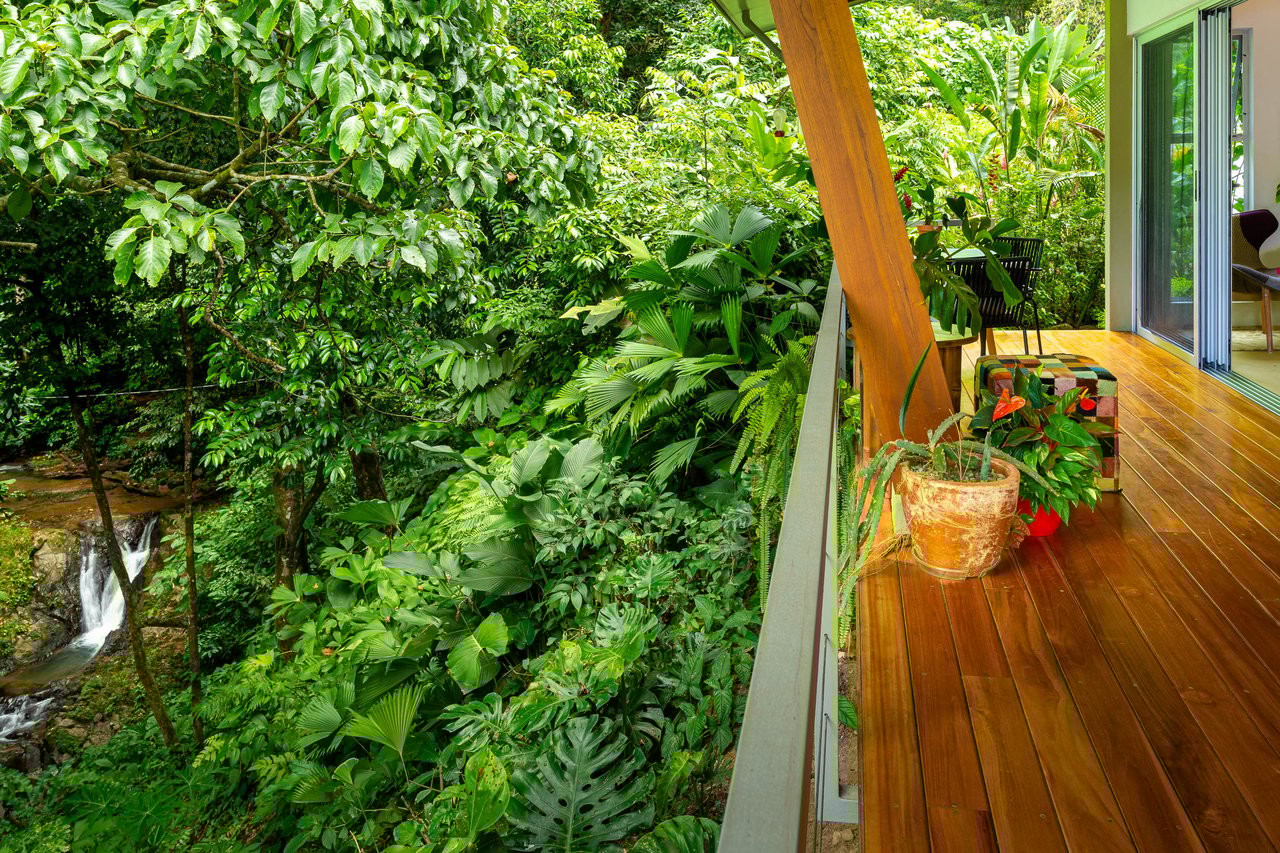 Modern 2 BR Home with Beautiful WATERFALL and River