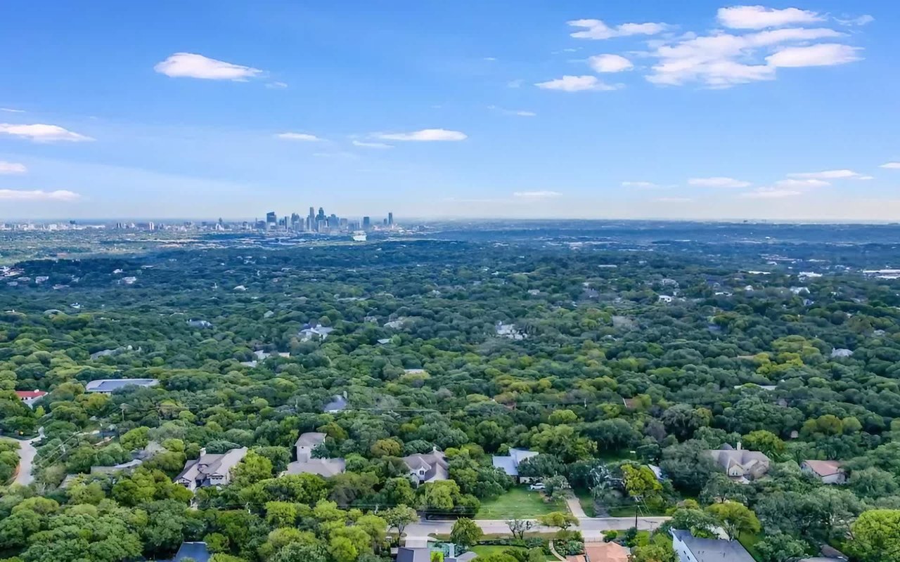 Austin, Texas’ Wealthy Find Their Perfect Setting In West Lake Hills