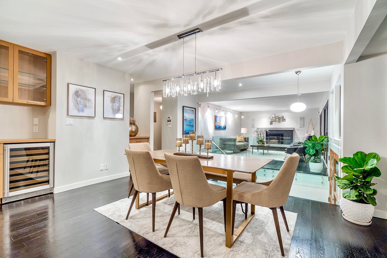 3925 Viewridge Pl