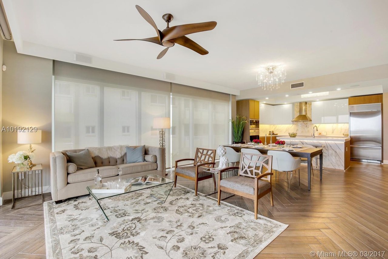 1200 Hillsboro Mile, #1206