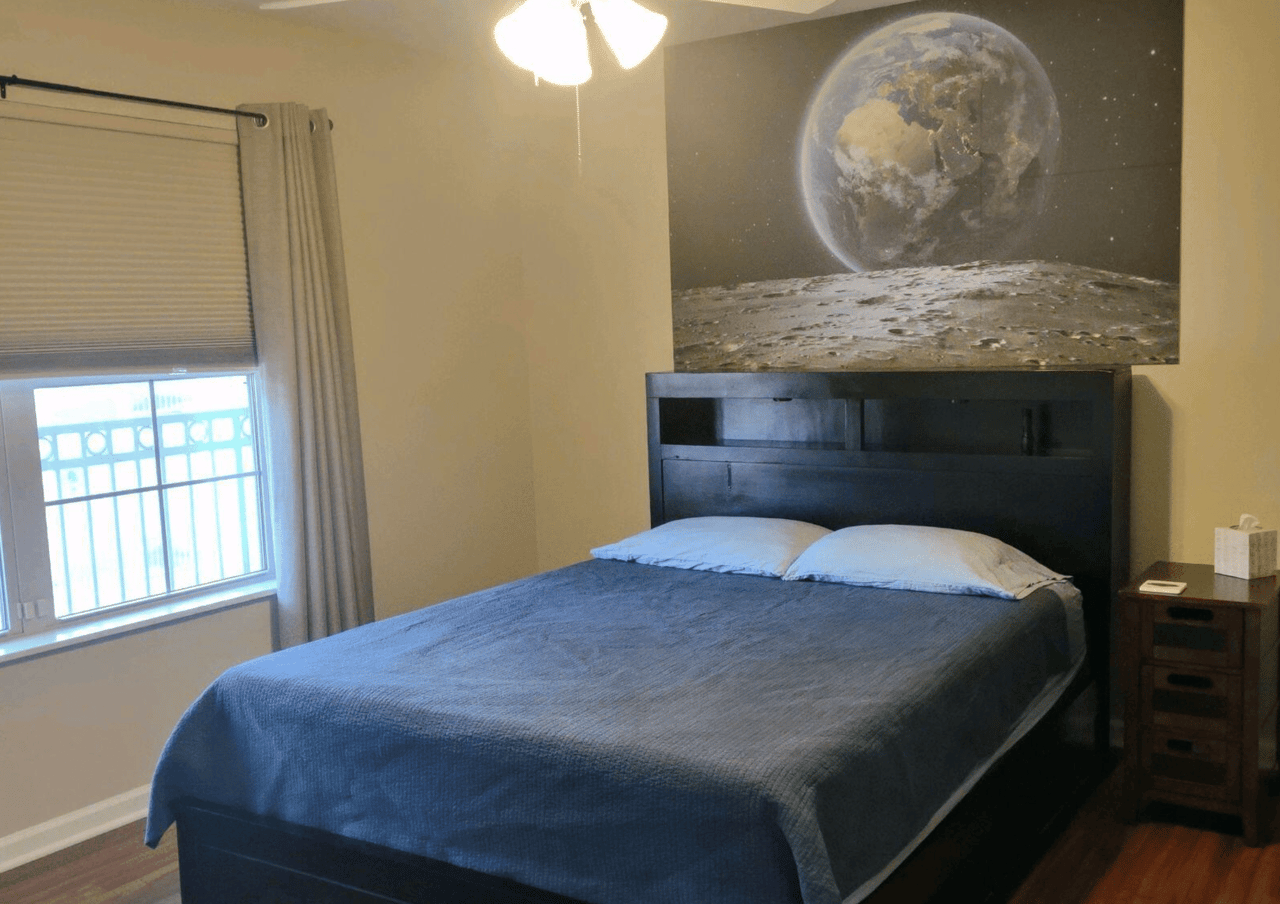 1629 Queen Anne Way