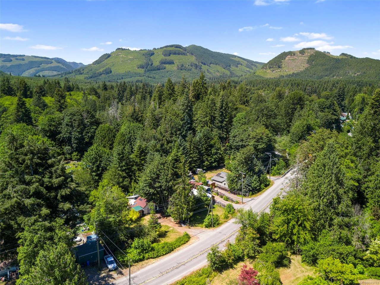 10226 South Shore Rd, Honeymoon Bay