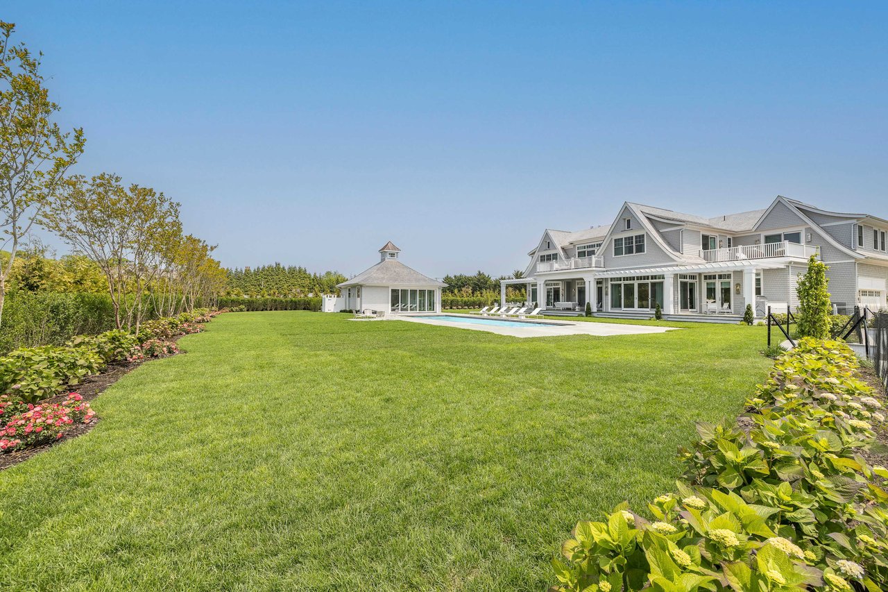 Bridgehampton Estate with Tennis 