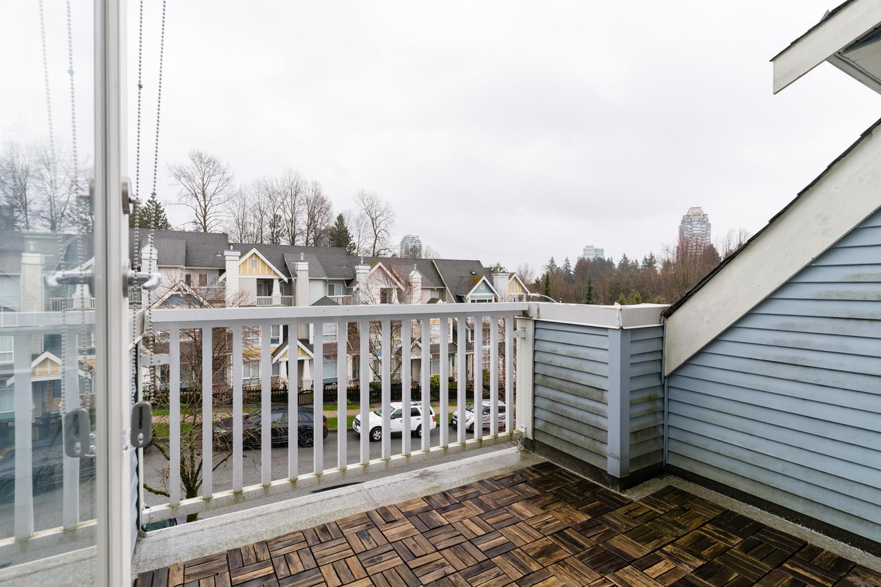 7469 Magnolia Terrace