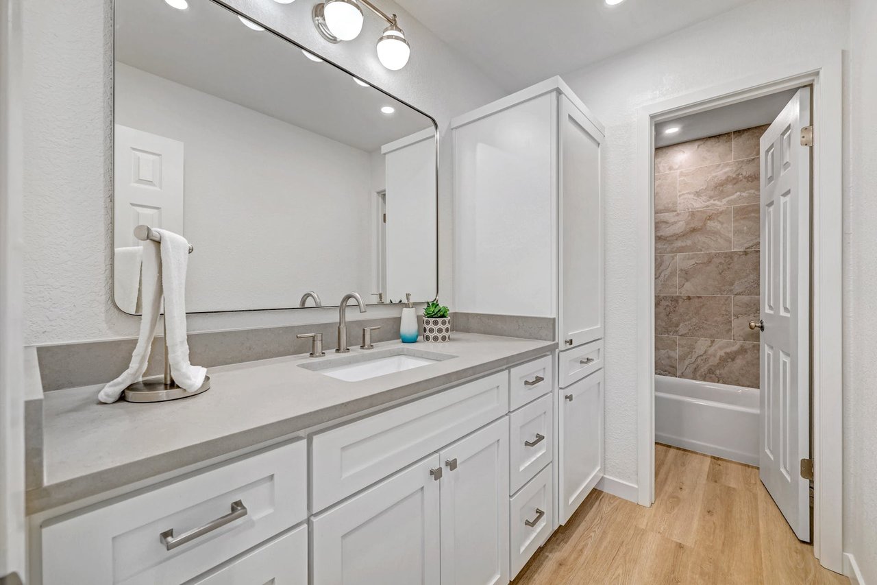 11903 Bobcat Trl, Austin, Texas 78750