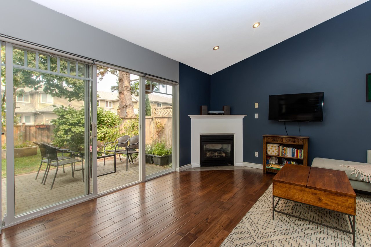 53-1821 Willow Cres