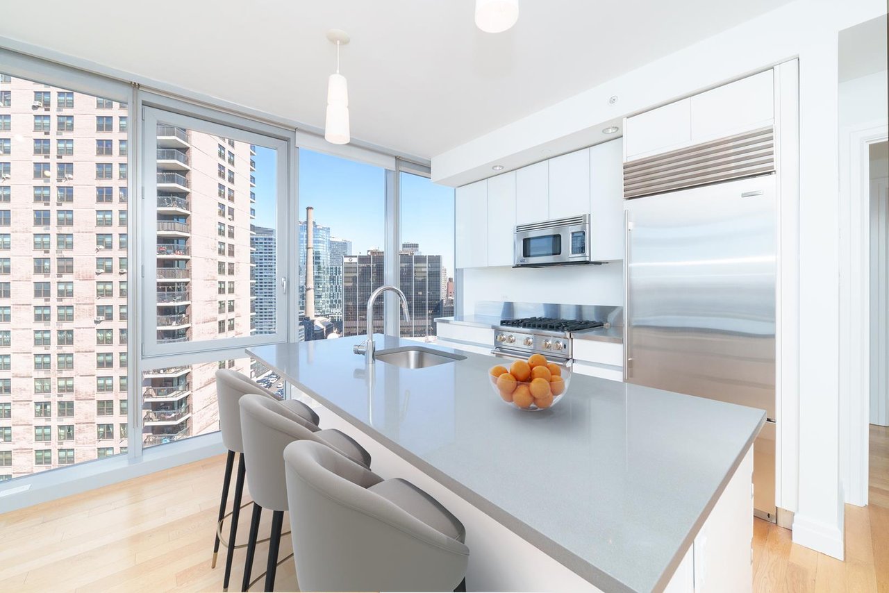 554 West 54th Street, Apt 24-B