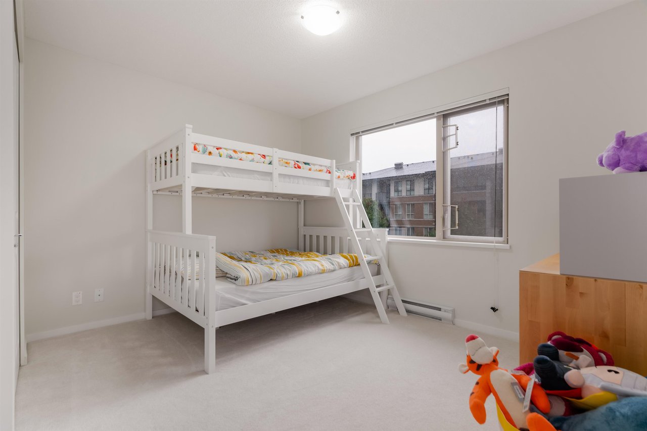 301-1128 Kensal Pl