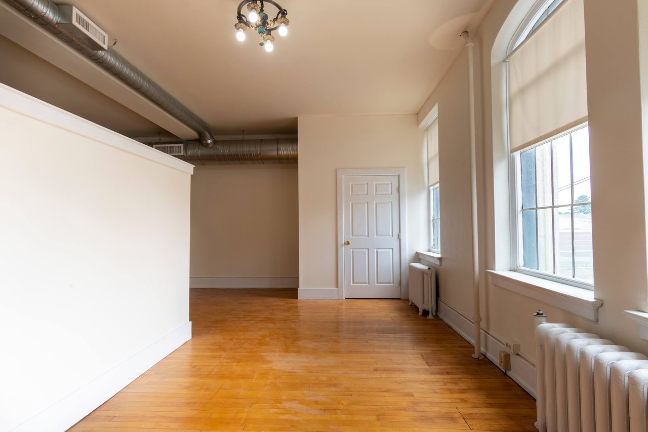 127 North 8th Street - Front