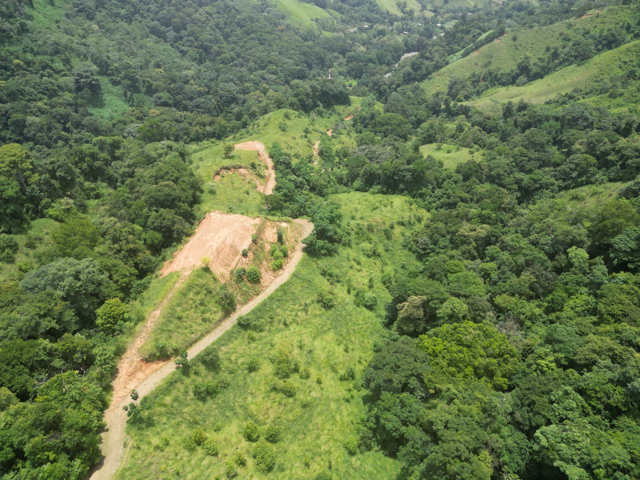 Ocean View Riverfront Acreage, Dominical, Puntarenas