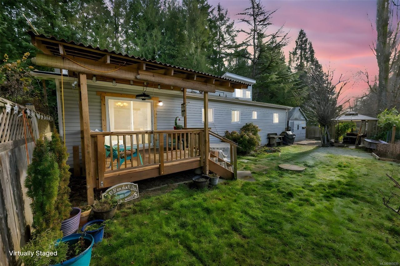 3398 Ridgeview Cres