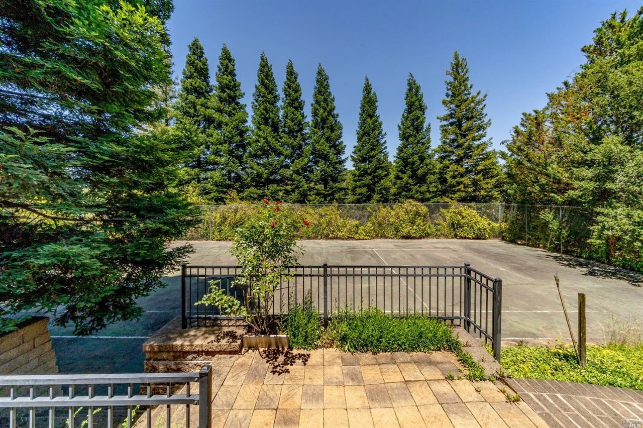 3875 W Dry Crk Rd