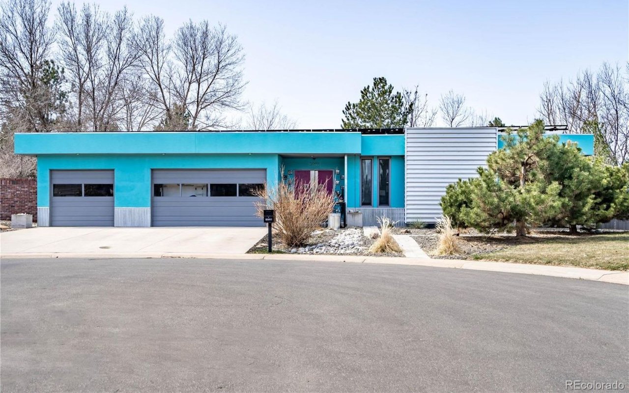 Modern Listing of the Day (April 8, 2022)