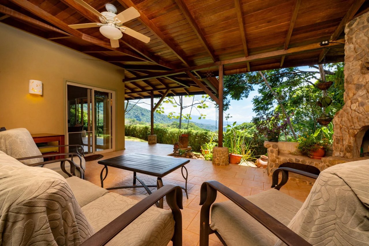 Private Oceanview Jungle Estate, Dominical, Puntarenas