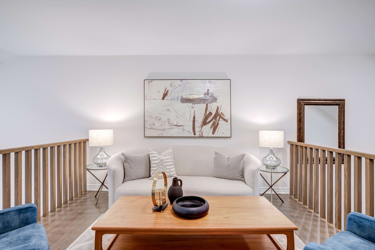 6 Dreamland Lane