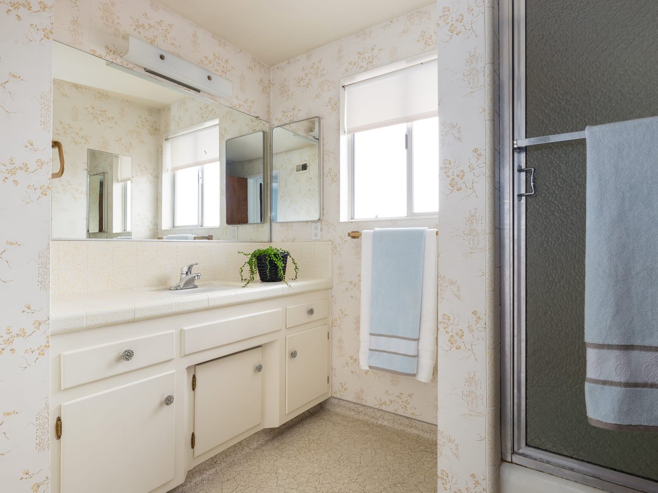 2260 W 229th Place