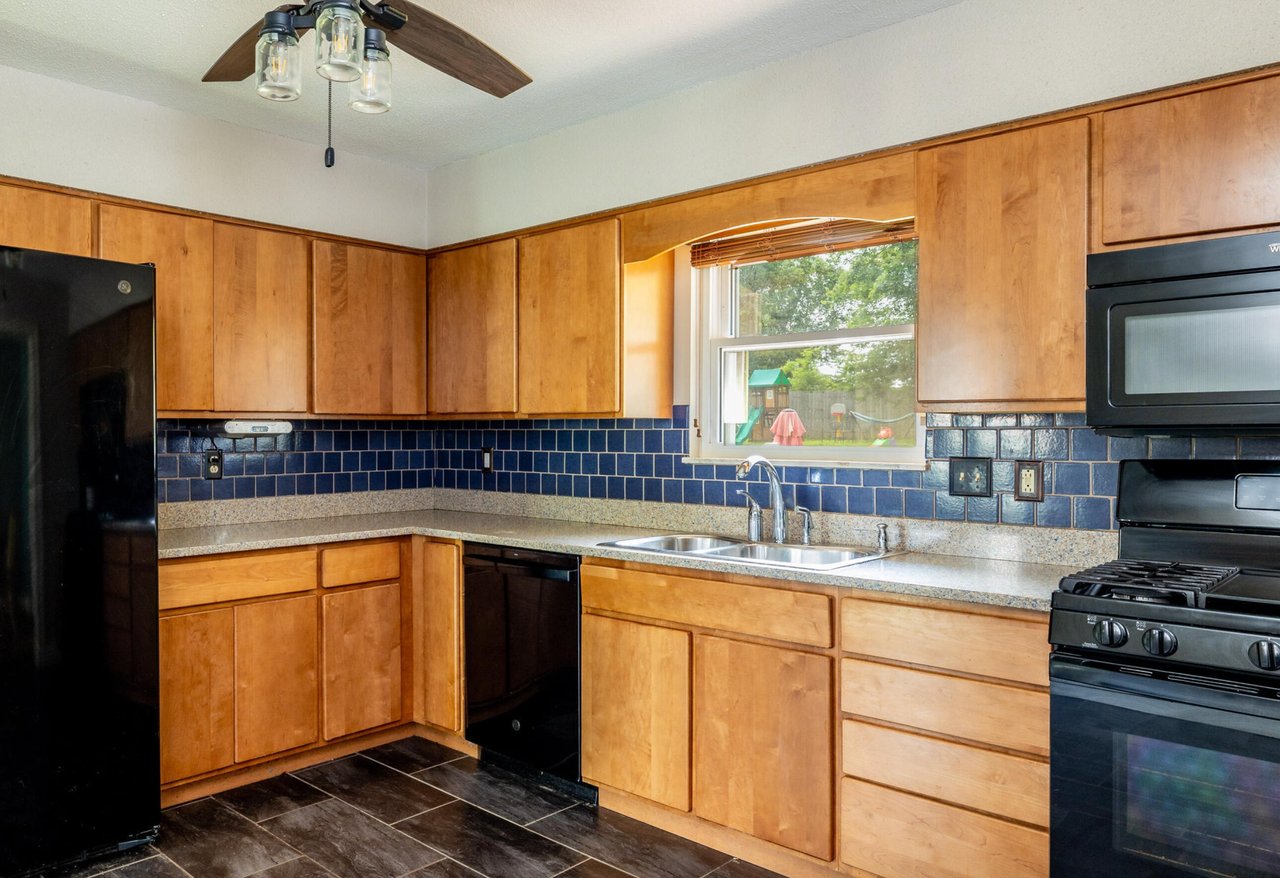 5416 Yosemite Trail