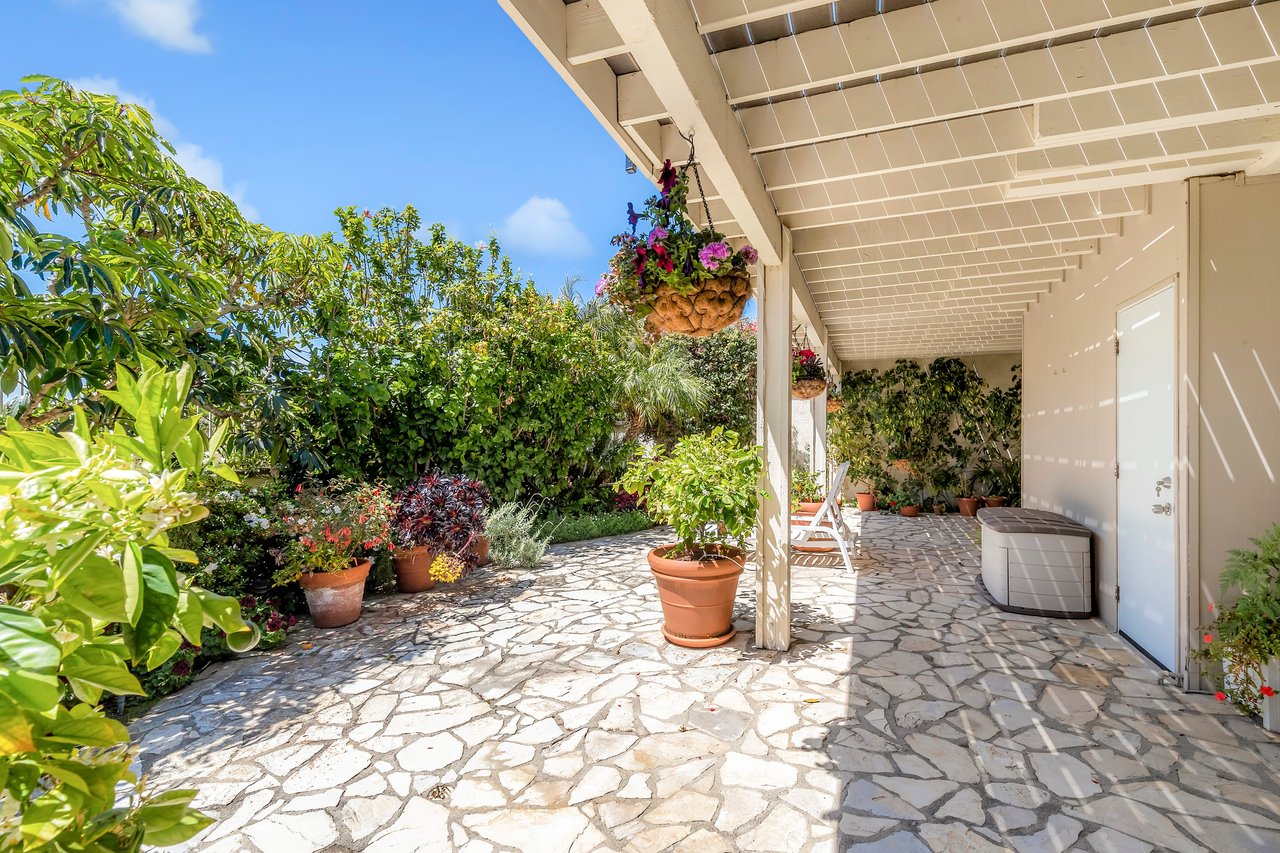5 Beachcomber Drive
