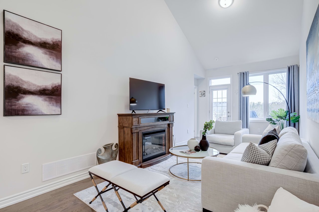 6 Dreamland Lane