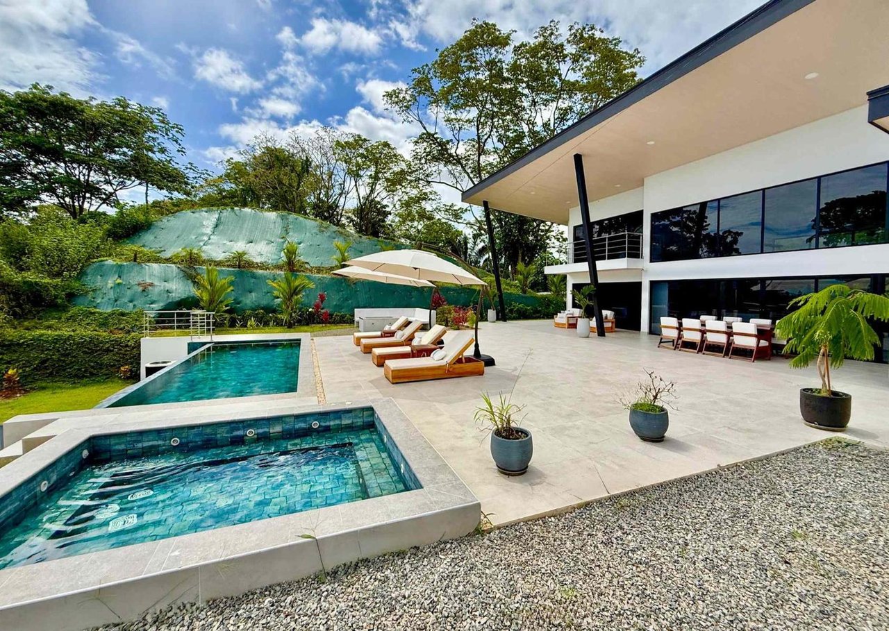 Modern Coastal View Villa, Ojochal, Puntarenas