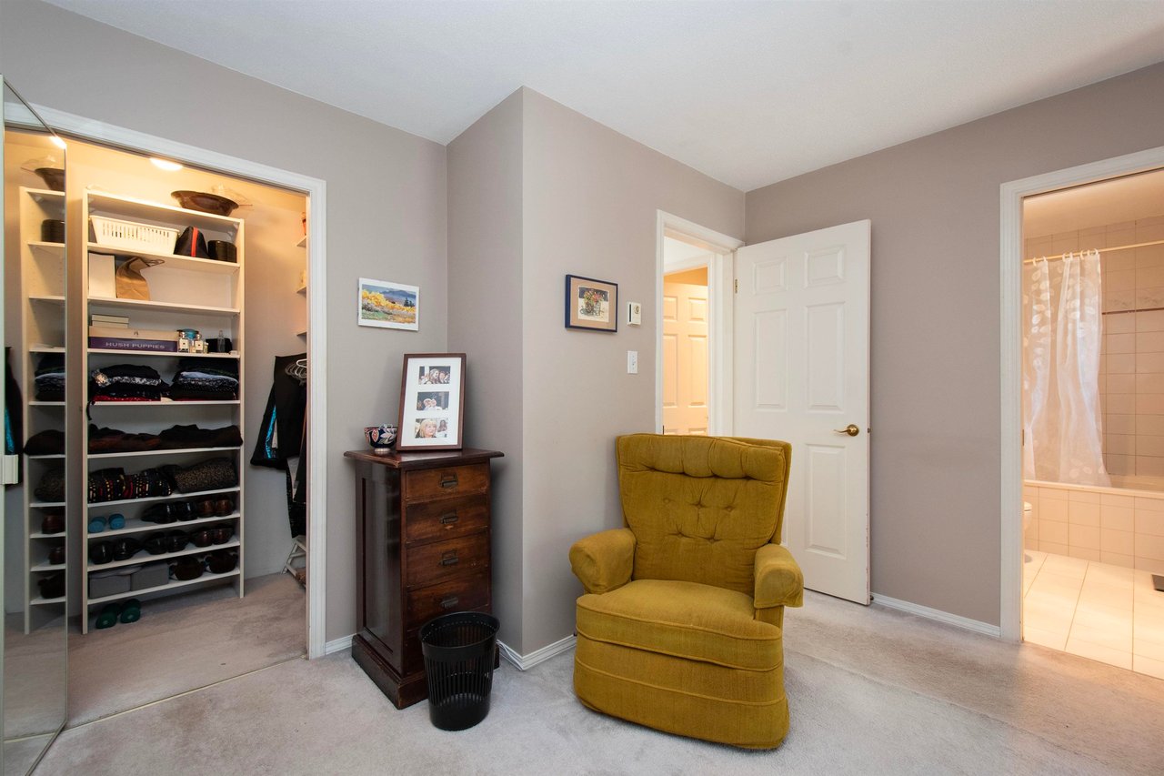 2922 Mt Seymour Pkwy