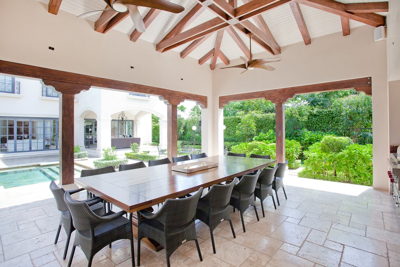 Contemporary Gated Estate, Santa Ana, San Jose