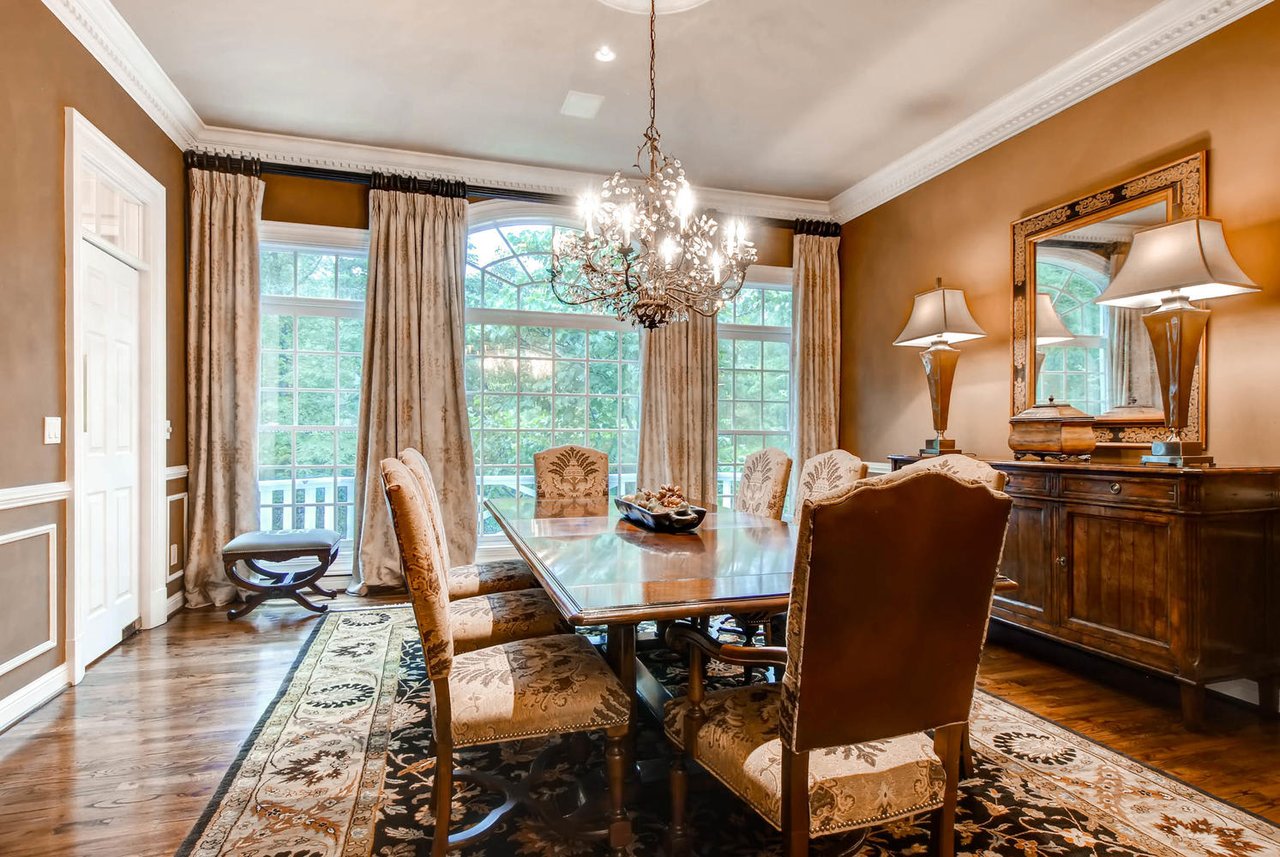 Southern Style, Reverse 2-Story Living with Pool