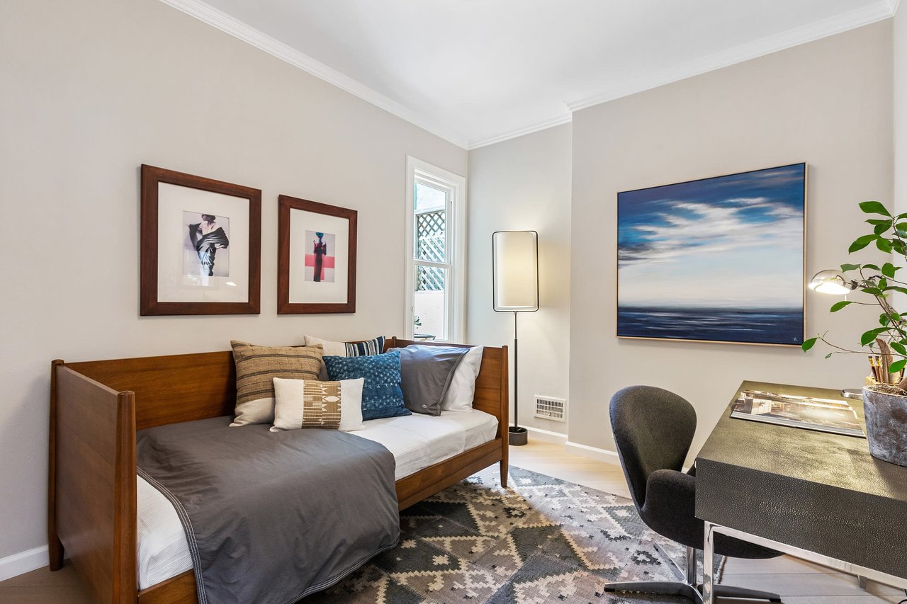 228 Mallorca Way