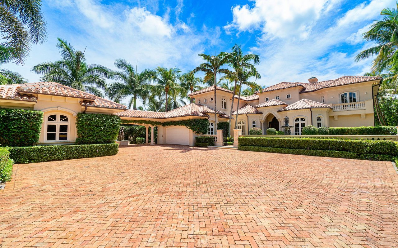 1555 N Ocean Blvd