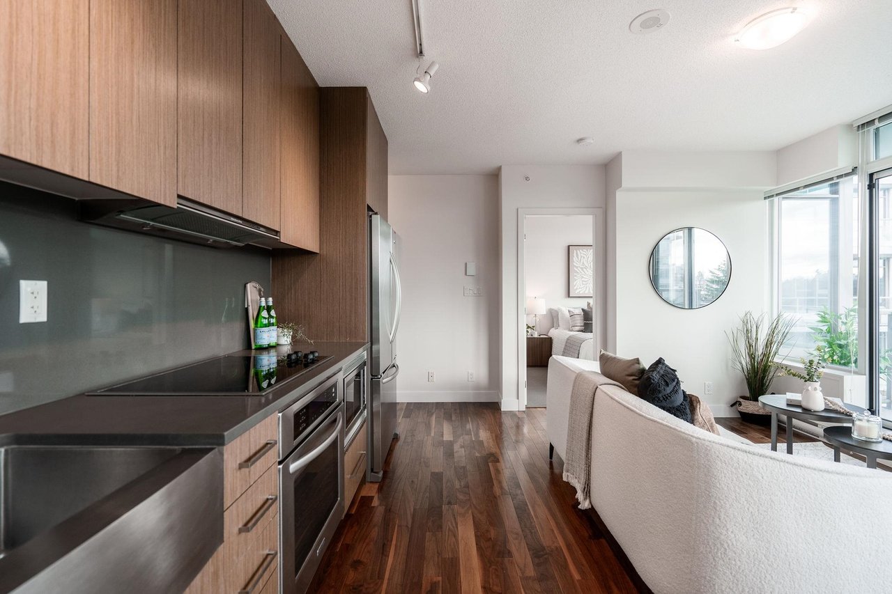 714-250 E 6th Ave
