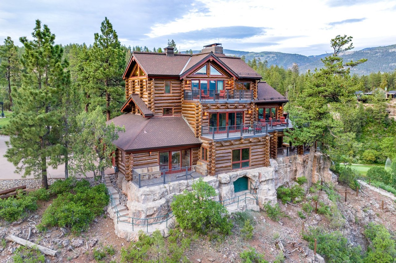110 Peregrine Drive